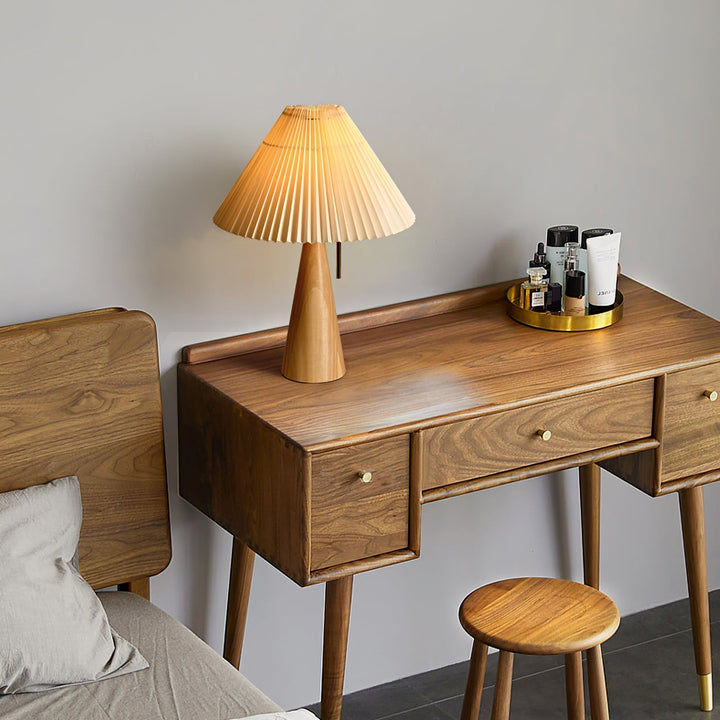 Lisslune | AntiqueRadiance – Elegant Wood and Metal Table Lamp