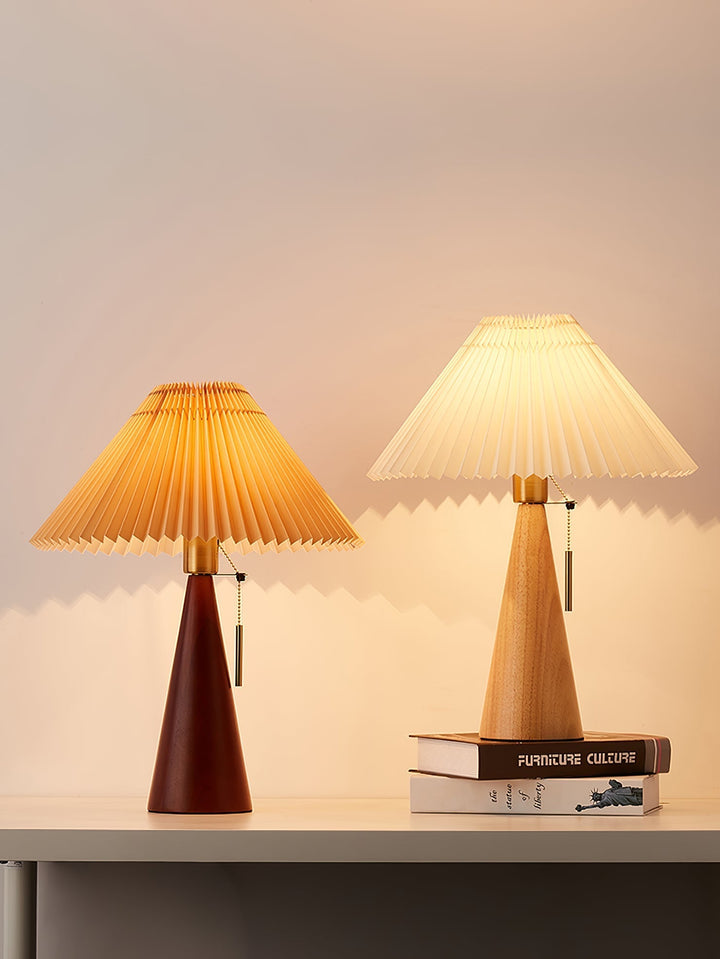 Lisslune | AntiqueRadiance – Elegant Wood and Metal Table Lamp