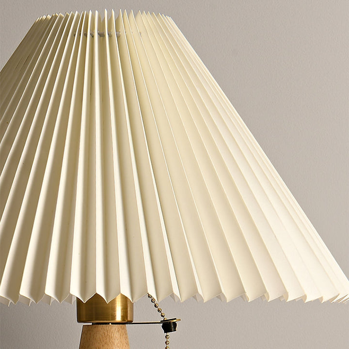 Lisslune | AntiqueRadiance – Elegant Wood and Metal Table Lamp