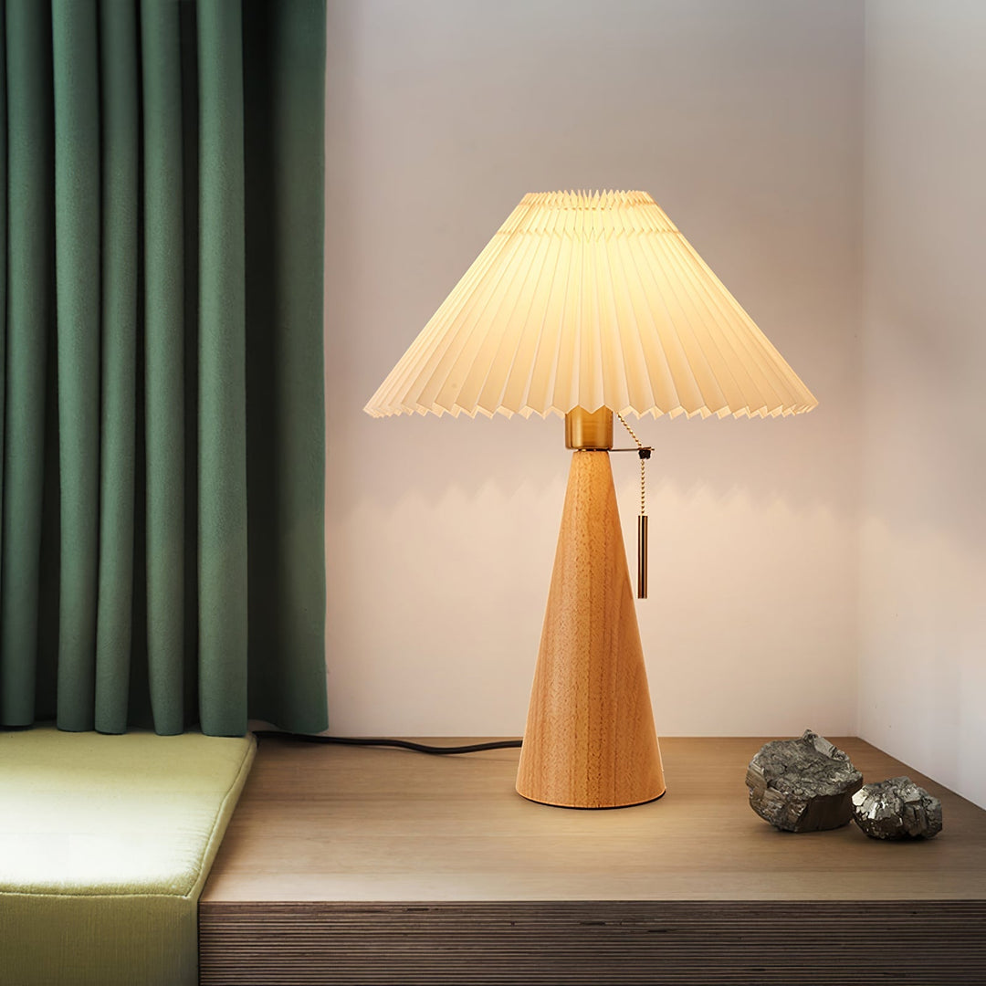 Lisslune | AntiqueRadiance – Elegant Wood and Metal Table Lamp