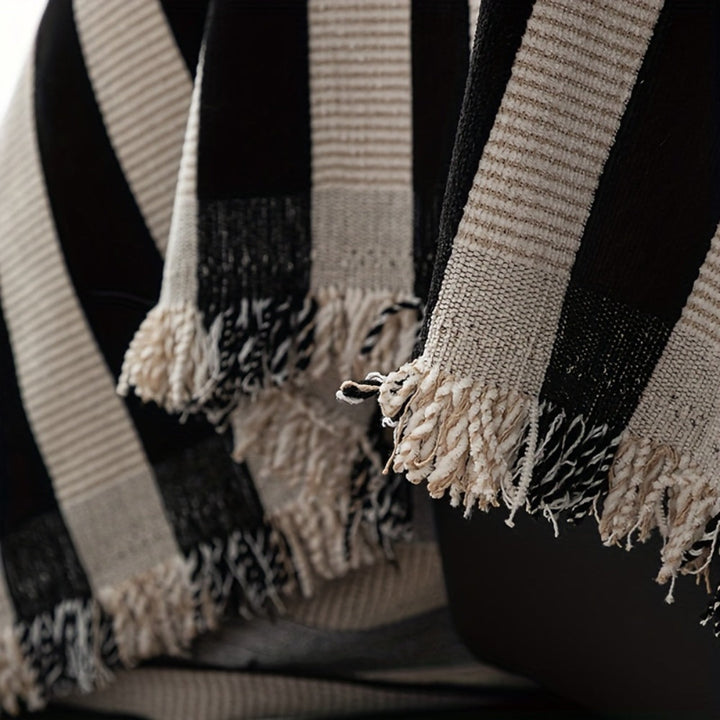 Lisslune | Striped Chenille Black White Sofa Cover
