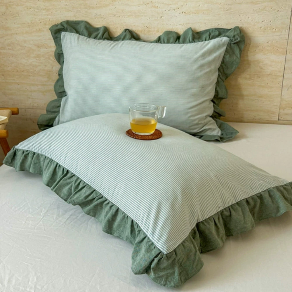 Lisslune | Striped Ruffled Lace Pillowcases in Multiple Colors