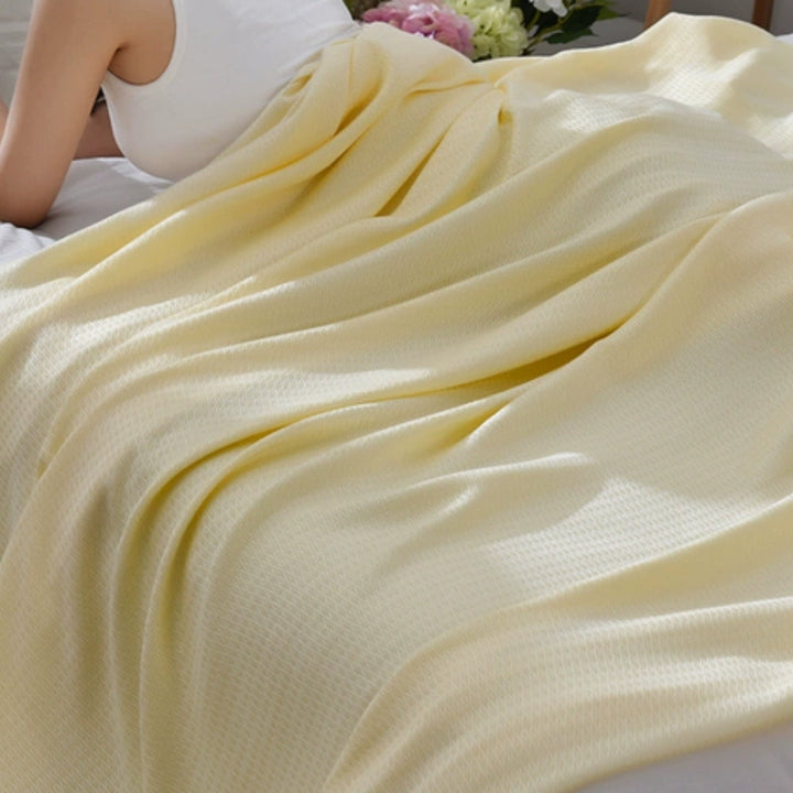 Lisslune | Summer Breeze Cooling Blanket