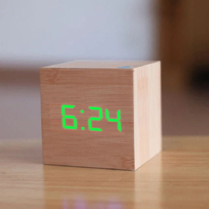 Lisslune | LED Digital Alarm Clock – Compact Cube with Time, Date & Temperature Display