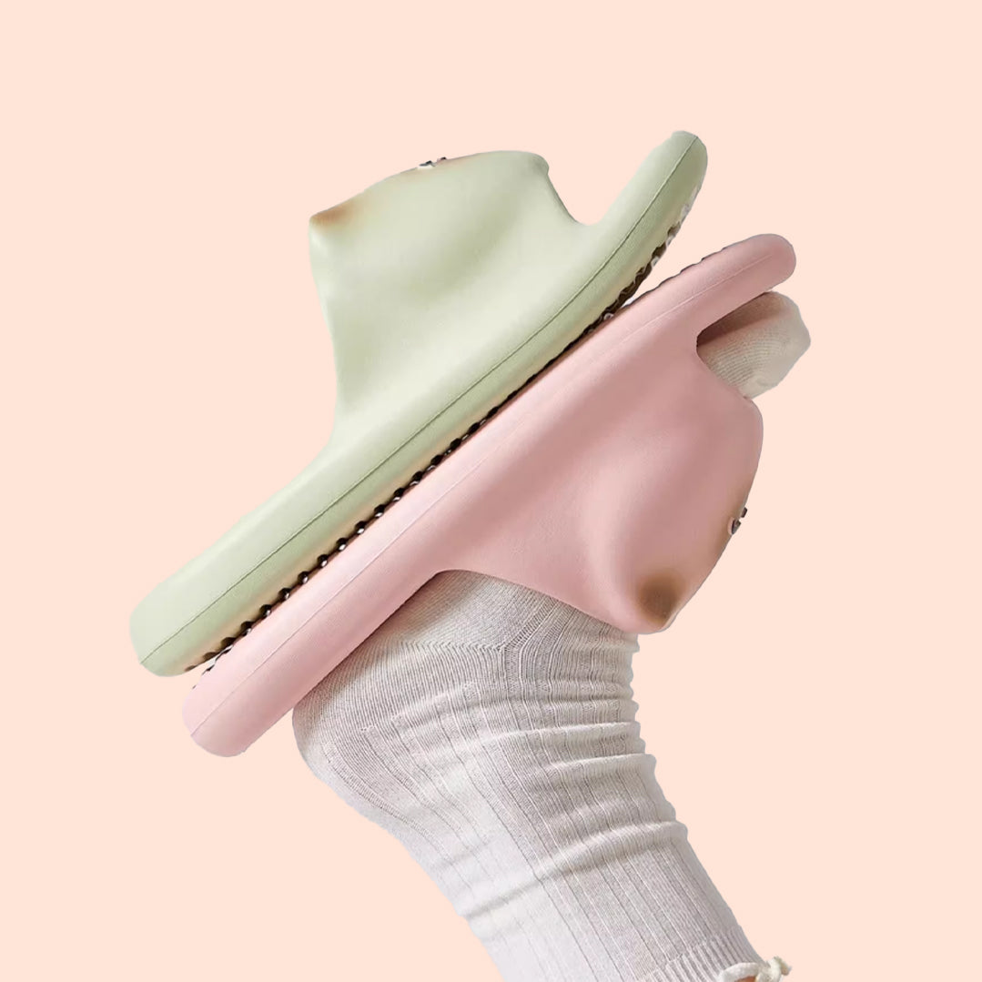 Lisslune | Toasty Kitty Slippers