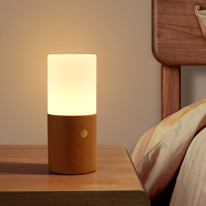 Lisslune | NovaWood | RGB wireless light bulb