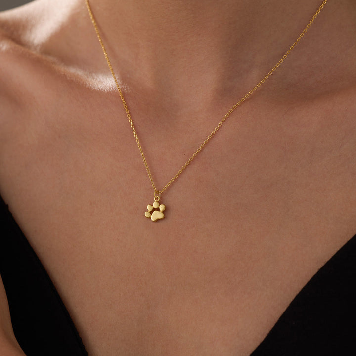 Lisslune | Delicate Paws Necklace for Animal Lovers