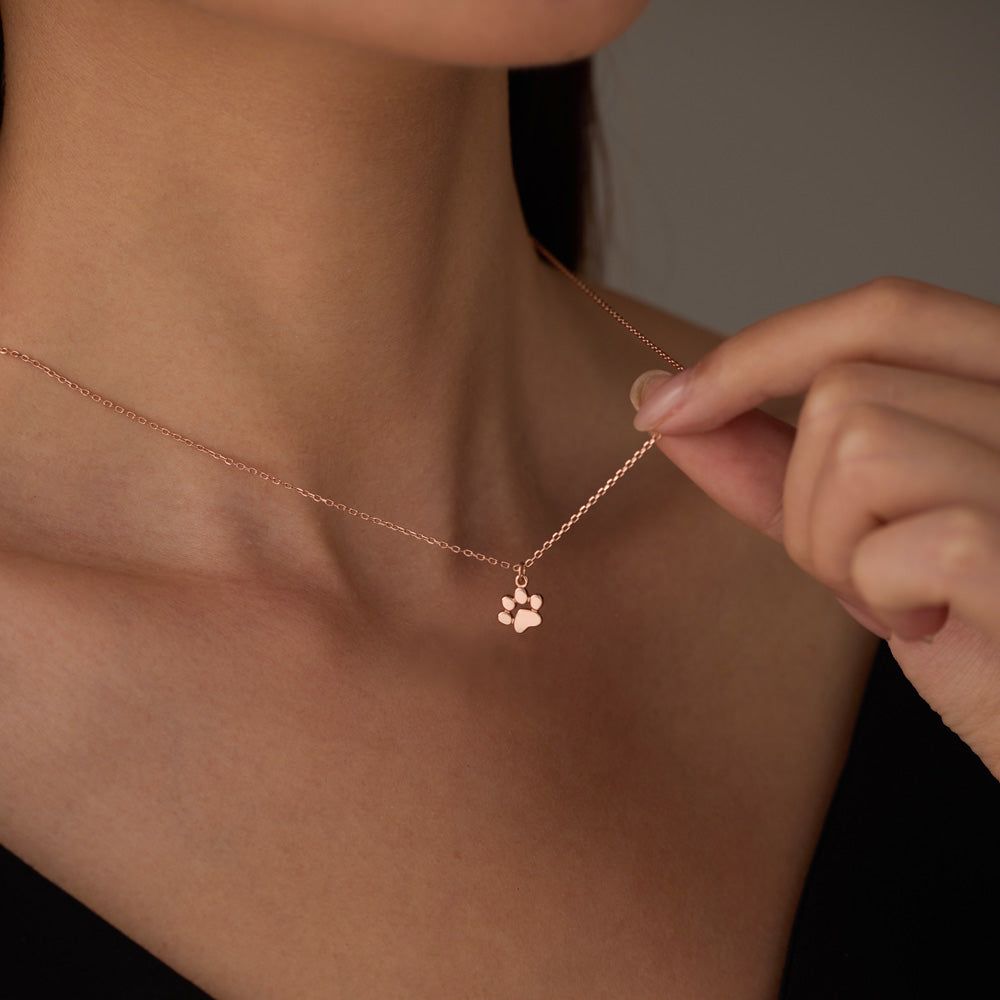 Lisslune | Delicate Paws Necklace for Animal Lovers