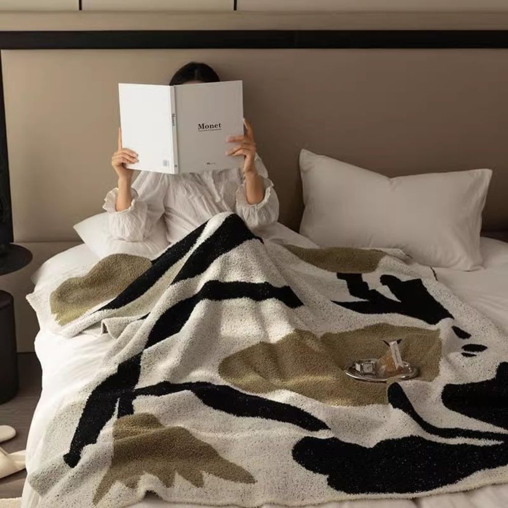 Lisslune | Terra Flow Cosy Throw Blanket
