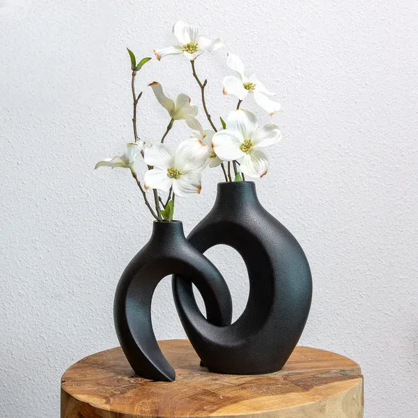 Lisslune | Gleora Intertwined Ceramic Flower Vase – Elegant Decorative Centrepiece for Modern & Classic Interiors