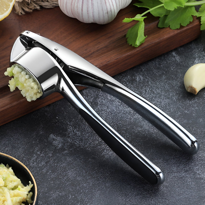 Lisslune | Minimalist Stainless Garlic Squeezer with Non-Slip Handle