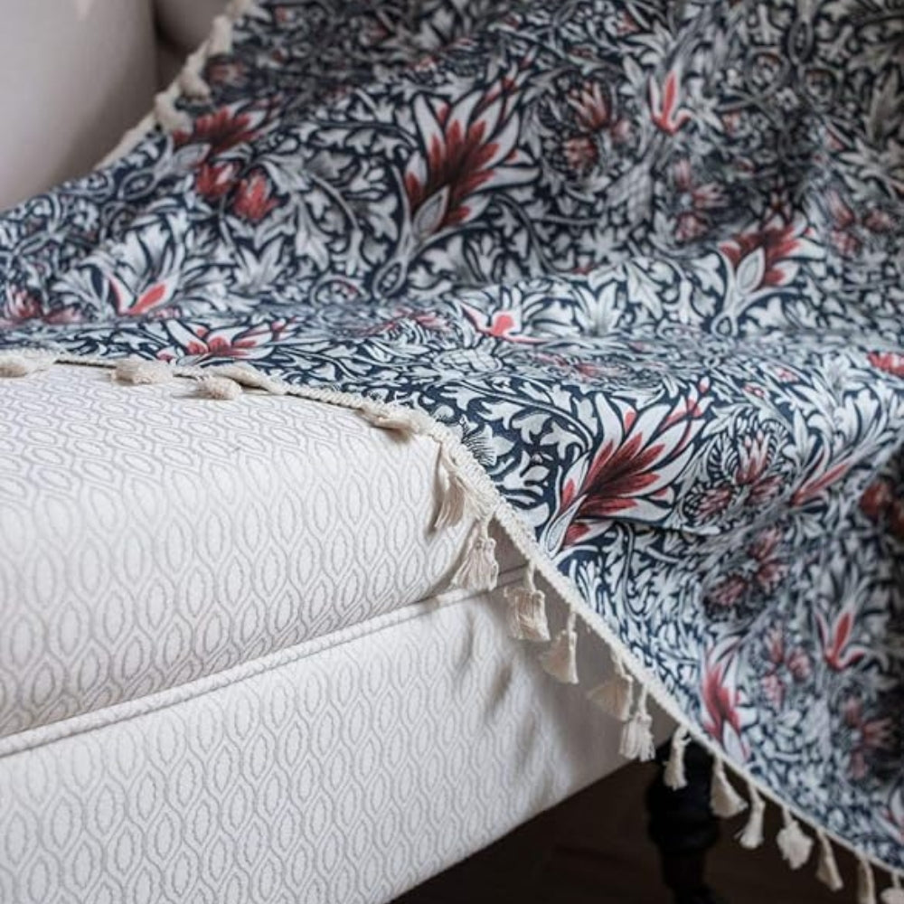 Lisslune | Thistle Ebonleaf Floral Tapestry Curtain