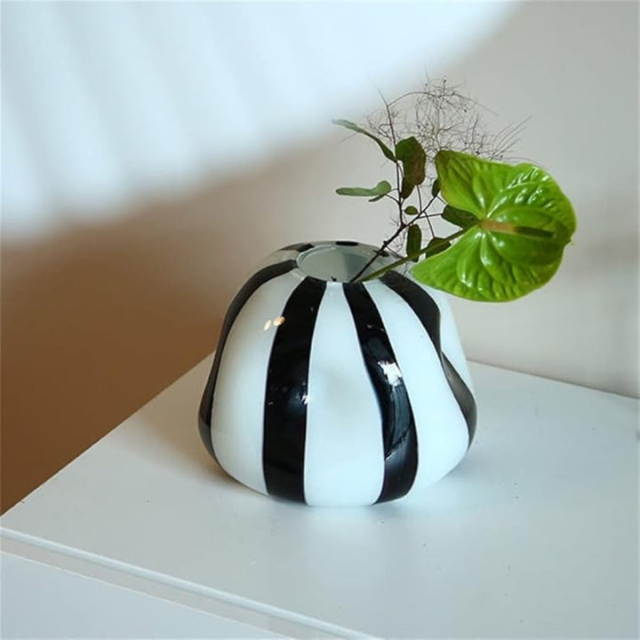 Lisslune | Thurid Glass Striped Pumpkin Vase