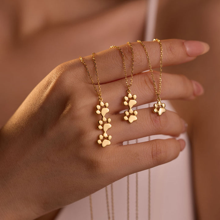Lisslune | Delicate Paws Necklace for Animal Lovers