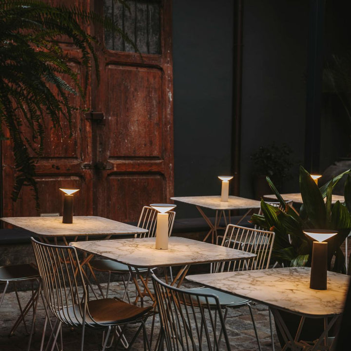 Lisslune | InfiNight - Modern table lamp with touch sensor | Dimmable brightness
