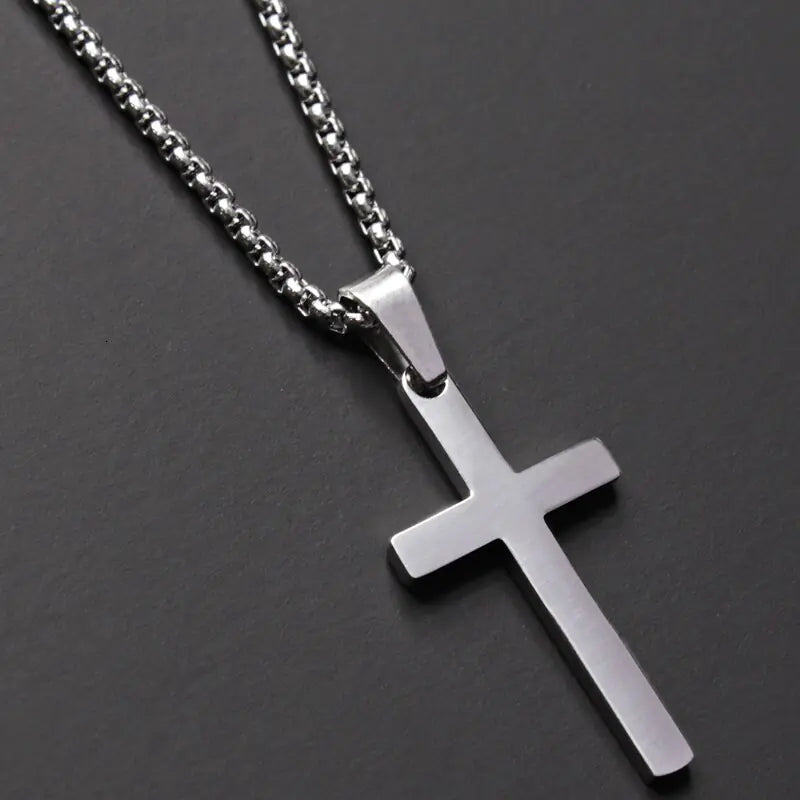 Lisslune | Classic Cross Men's Necklace