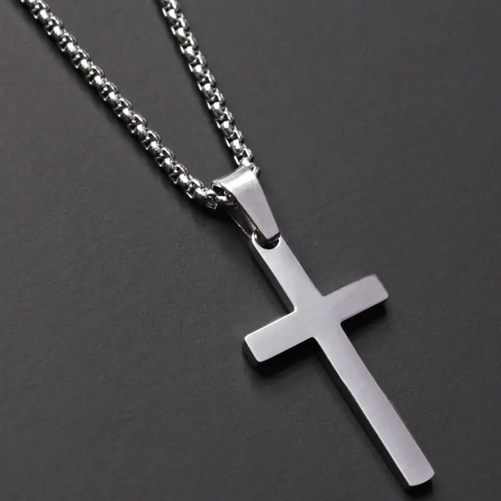 Lisslune | Classic Cross Men's Necklace