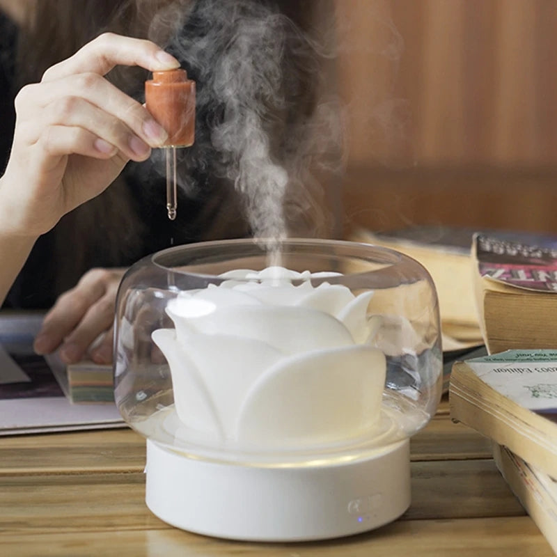 Lisslune | LumiScent - Elegant diffuser that offers a peaceful, light, and aromatic scent