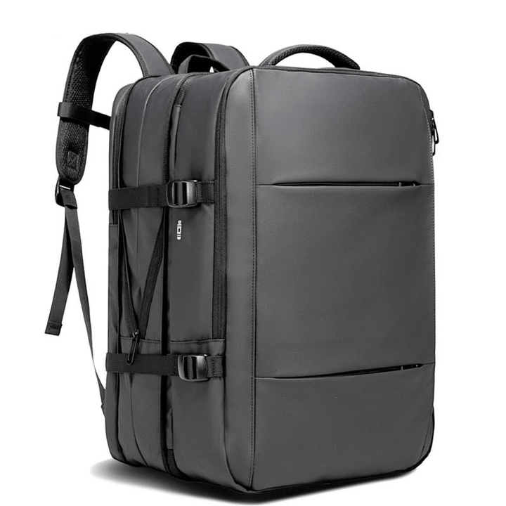 Lisslune | Business backpack for men with USB connection & laptop compartment