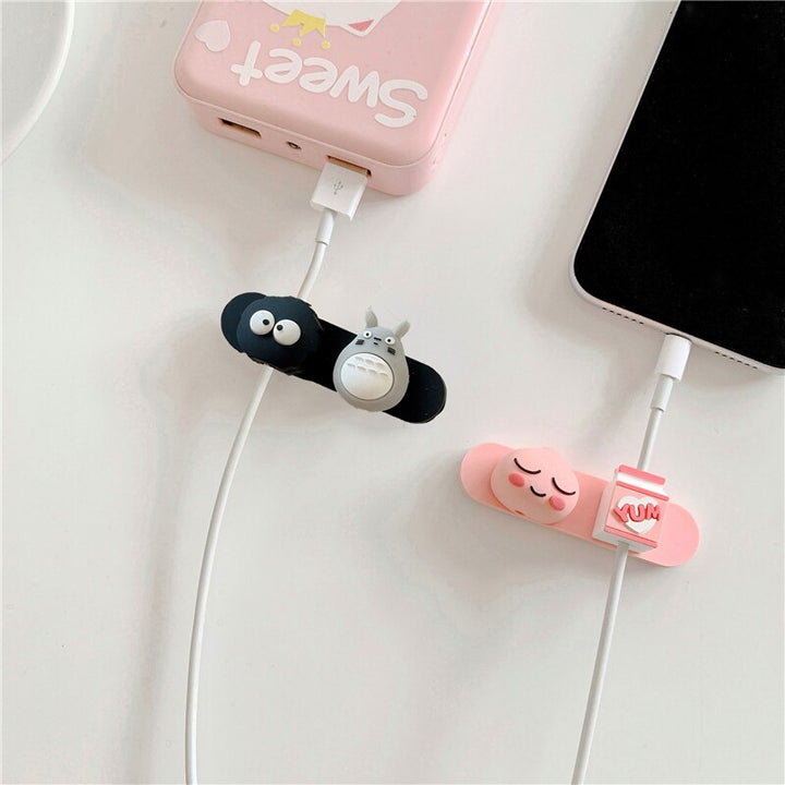 Lisslune | Universal Cartoon Magnetic Cable Holder