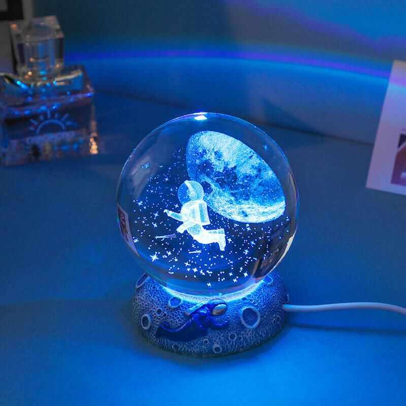 Lisslune | AquaGlobe Crystal Ball Night Light | Underwater World LED Lamp | Mood Light & Decor for Home