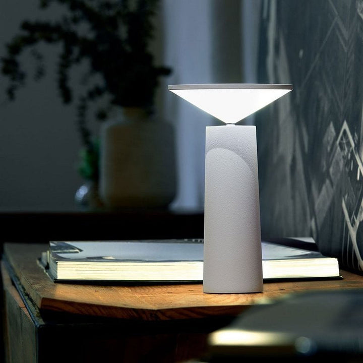 Lisslune | InfiNight - Modern table lamp with touch sensor | Dimmable brightness