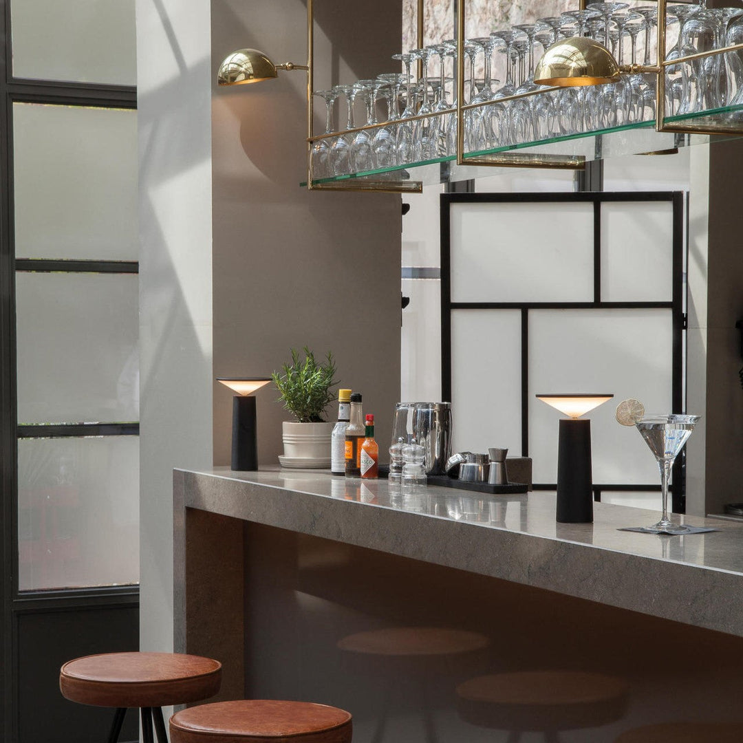 Lisslune | InfiNight - Modern table lamp with touch sensor | Dimmable brightness