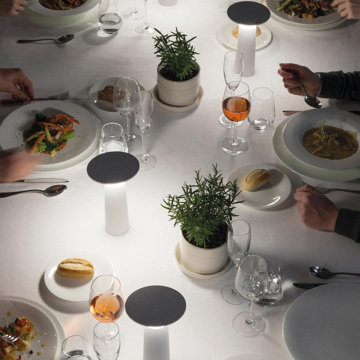 Lisslune | InfiNight - Modern table lamp with touch sensor | Dimmable brightness
