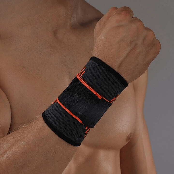 Lisslune | Wrist brace with stabilizing 3D compression