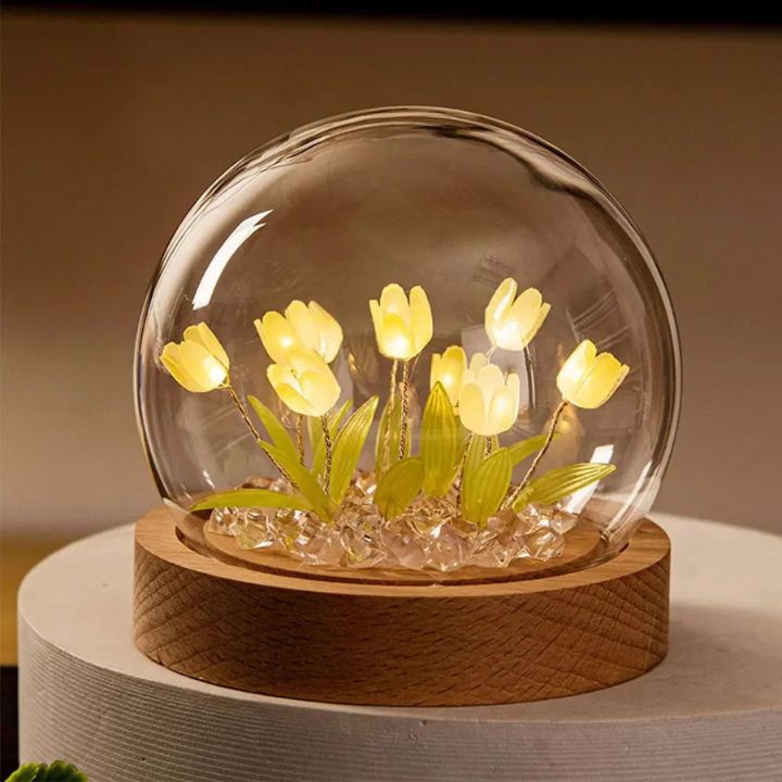 Lisslune | DIY glowing tulip night light