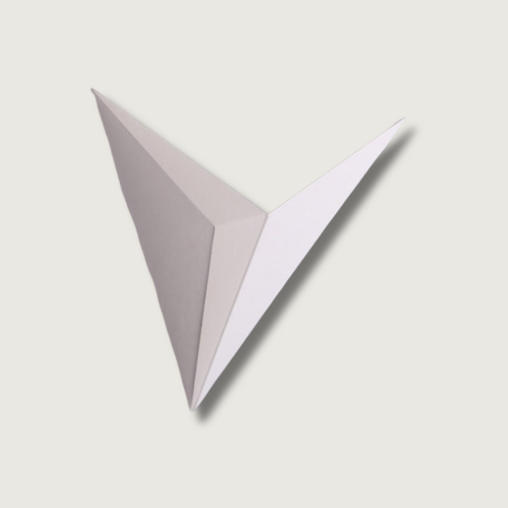Lisslune | TriGlow – Triangular Wall Lamp for Sleek, Modern Lighting