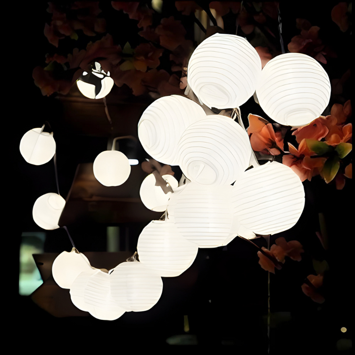 Lisslune | LumiFest – Solar-powered paper lantern lights