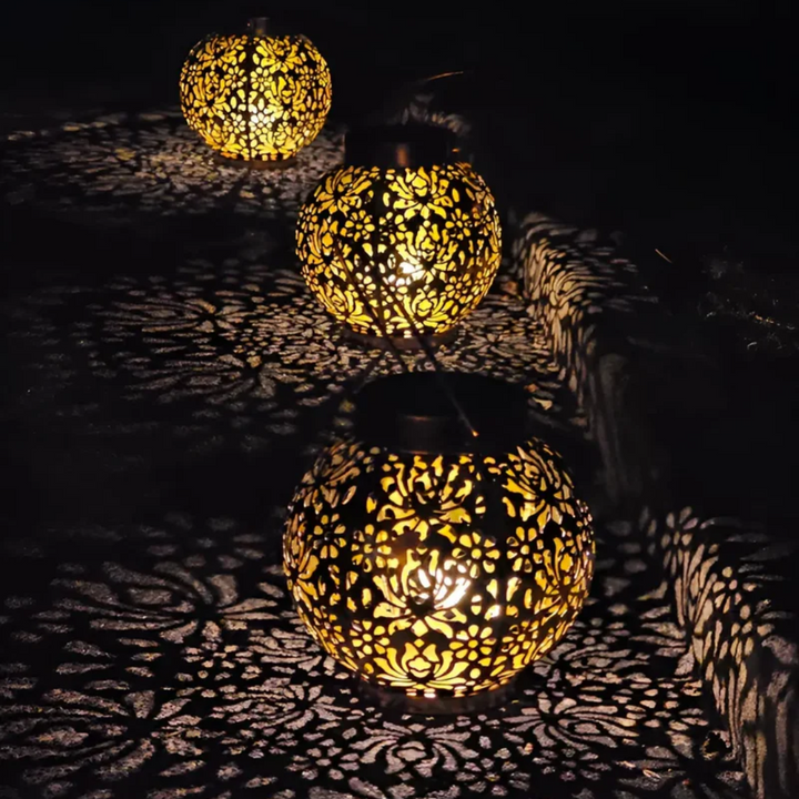 Lisslune | Weatherproof LED Solar Hanging Light for the Garden
