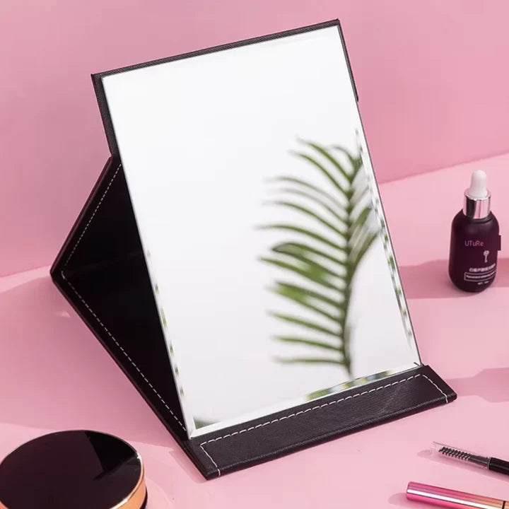 Lisslune | Compact makeup mirror with stand