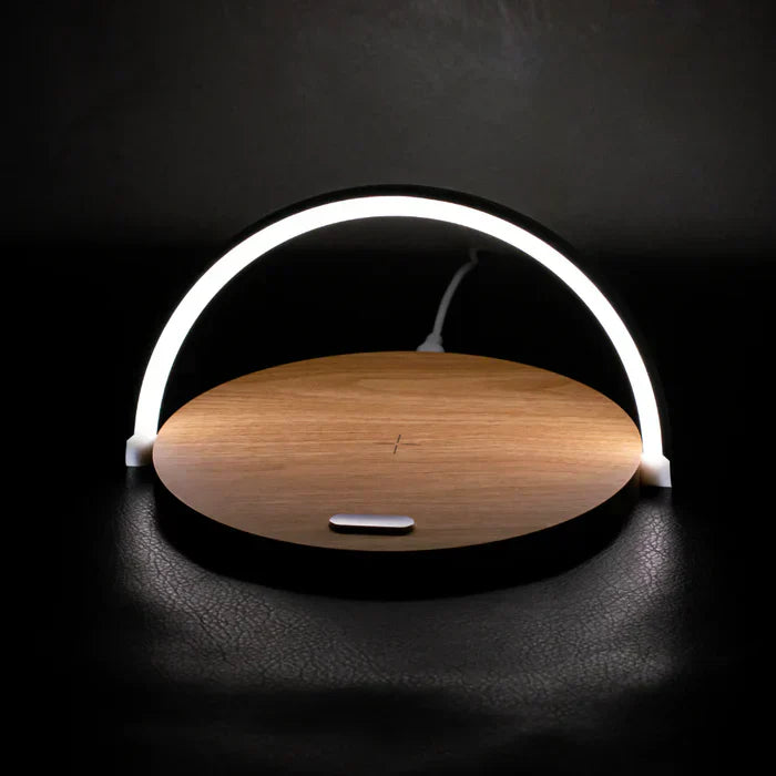 Lisslune | 3-in-1 wireless charger, phone holder and LED lamp