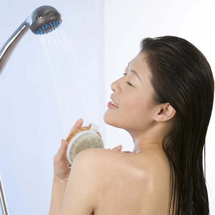 Lisslune | Sustainable Body Brush | For gentle exfoliation and skin care