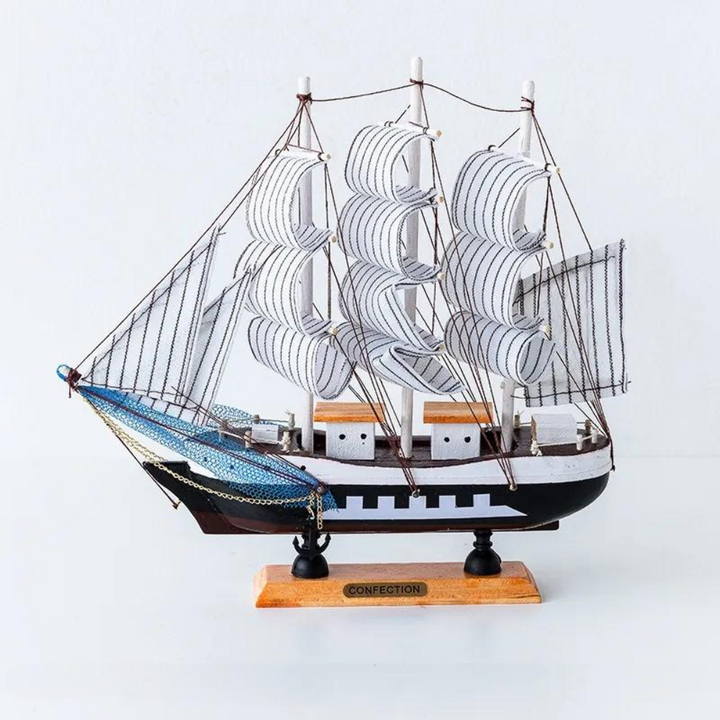 Lisslune | Royaleva Nordic Wood Sailboat Sculpture - LED illuminated decorative piece, battery-operated