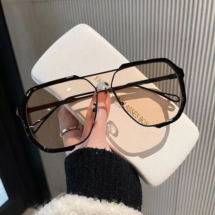 Lisslune | Stylish Plus Size Sunglasses with UV400 & Fashion Factor