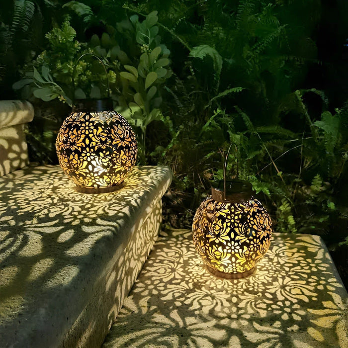 Lisslune | AmbientGlow - Solar lamp with floral pattern