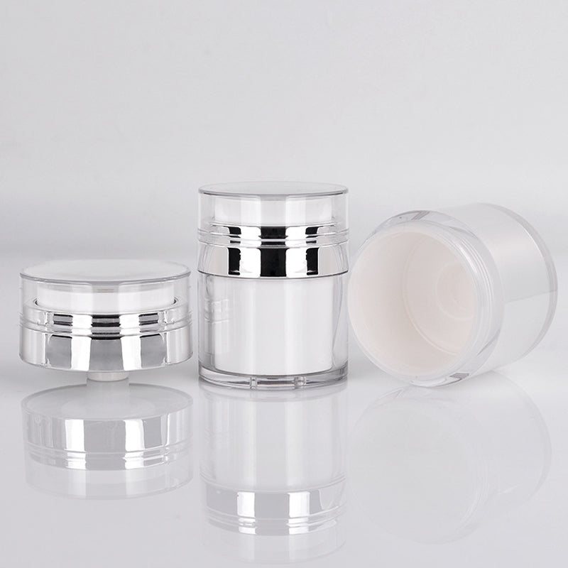 Lisslune | Vacuum bottle for face cream dispensing made of acrylic
