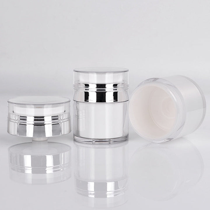 Lisslune | Vacuum bottle for face cream dispensing made of acrylic