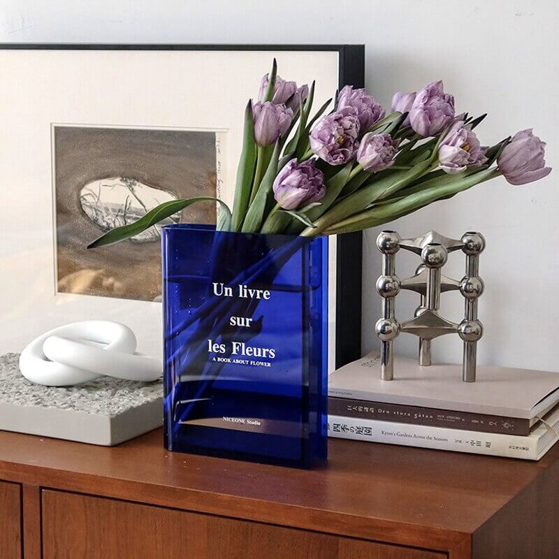 Lisslune | Vasook Book Vase