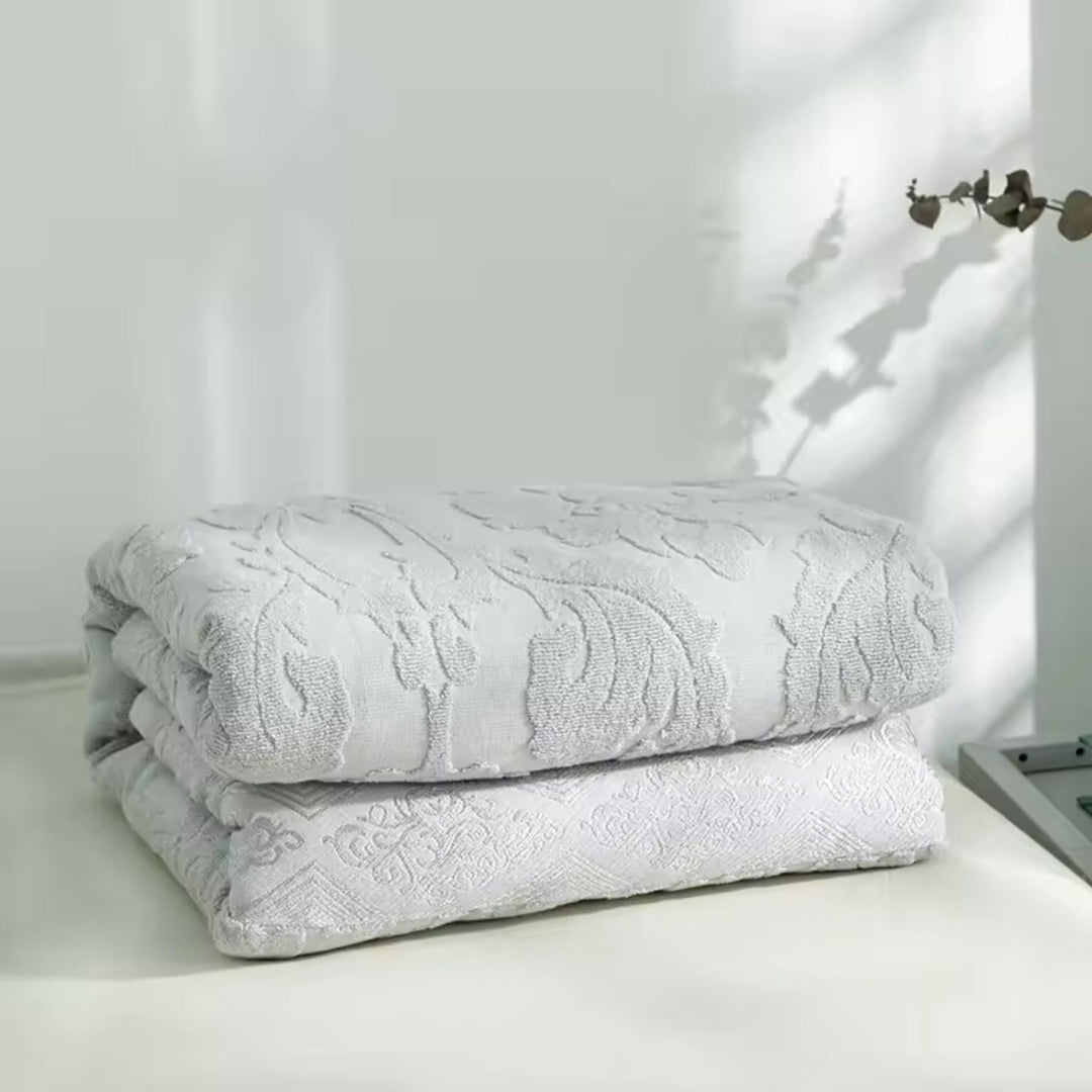 Lisslune | Velour Blossom Dream Throw Blanket