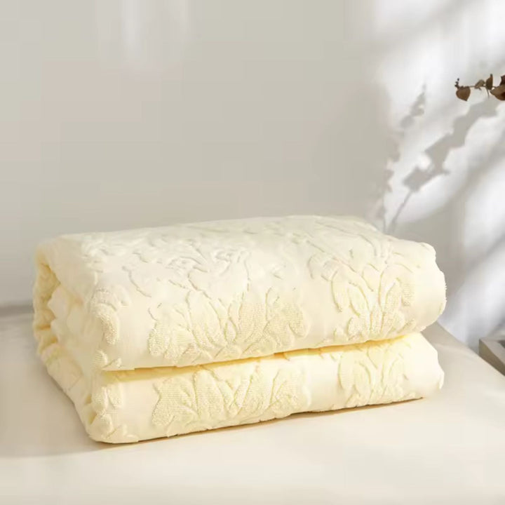 Lisslune | Velour Blossom Dream Throw Blanket