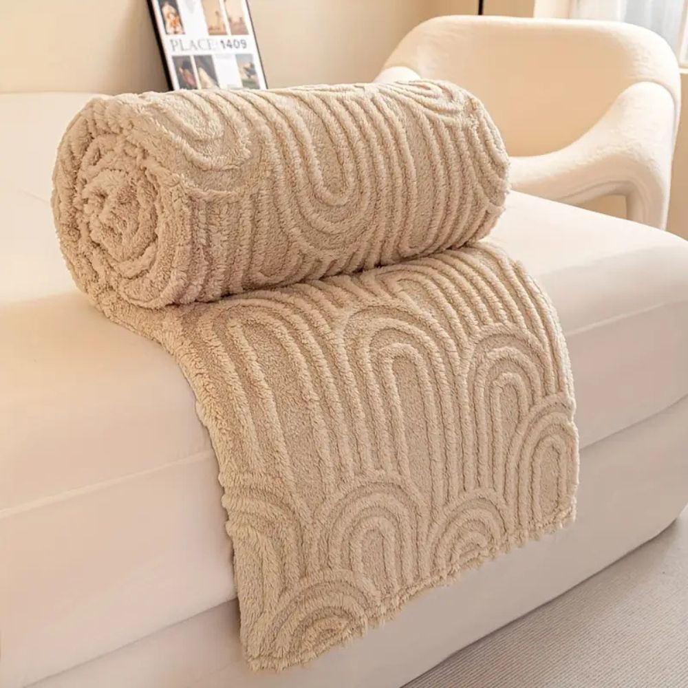Lisslune | Velura Arch Plush Blanket