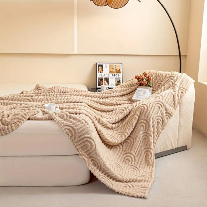 Lisslune | Velura Arch Plush Blanket