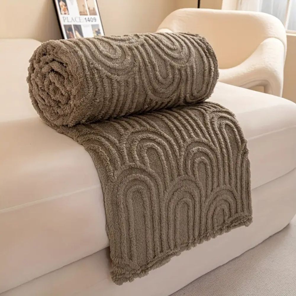 Lisslune | Velura Arch Plush Blanket