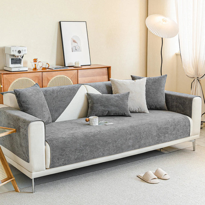 Lisslune | SofaShield Luxe Anti-scratch Sofa Cover – Scratch-resistant Chenille Protection for Pets