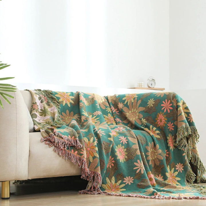 Lisslune | Verdant Bloom Reversible Jacquard Blanket