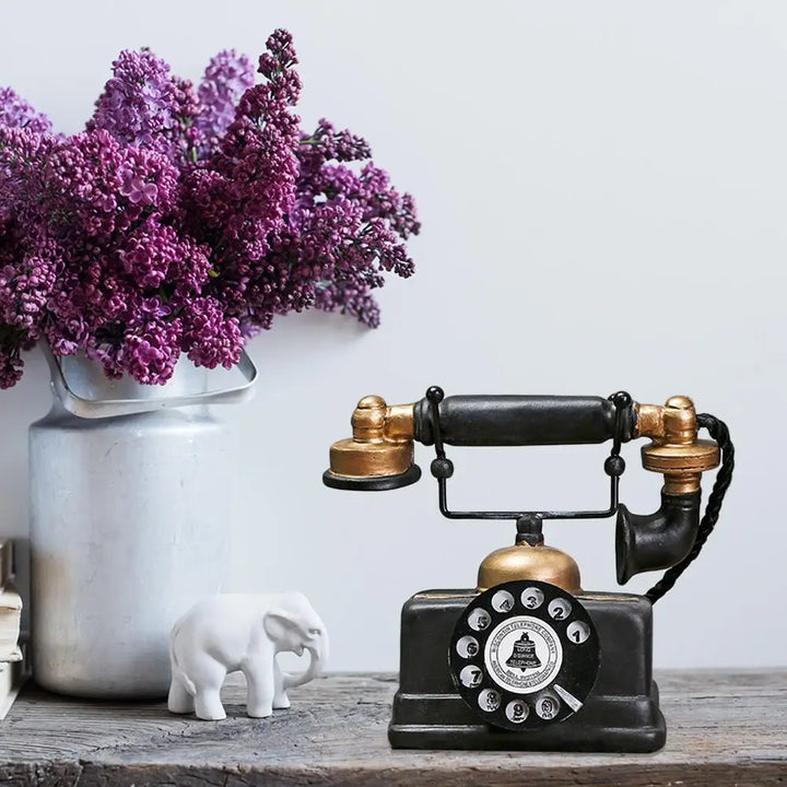 Lisslune | TimelessRing - Retro Telephone Accent